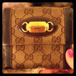 Gucci wallet